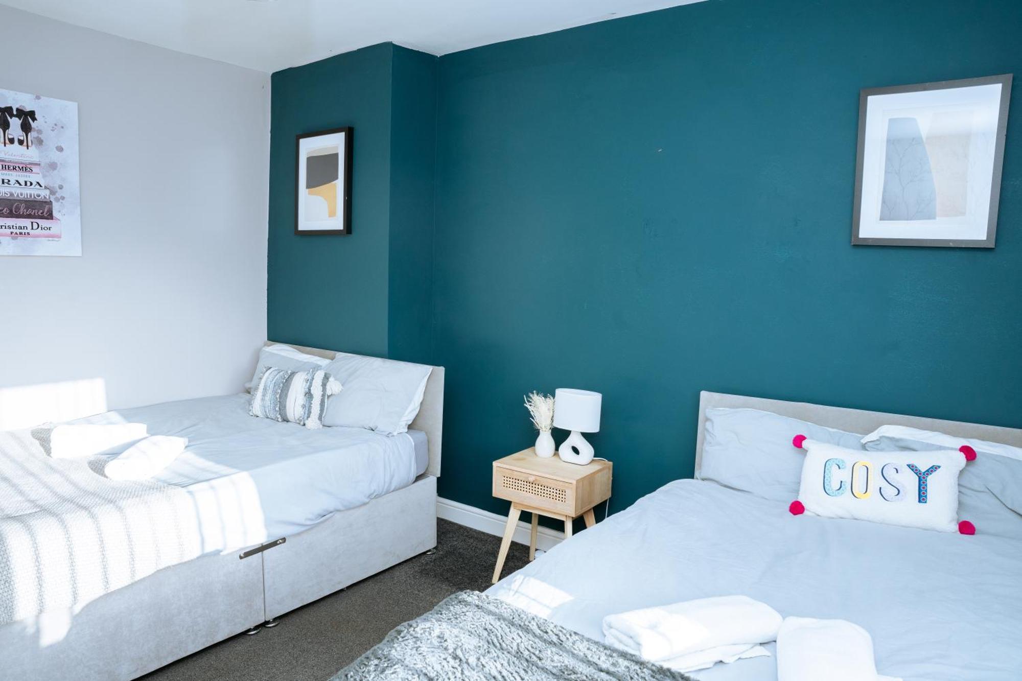 Modern 3Bed Home With Hot Tub Leeds  Extérieur photo